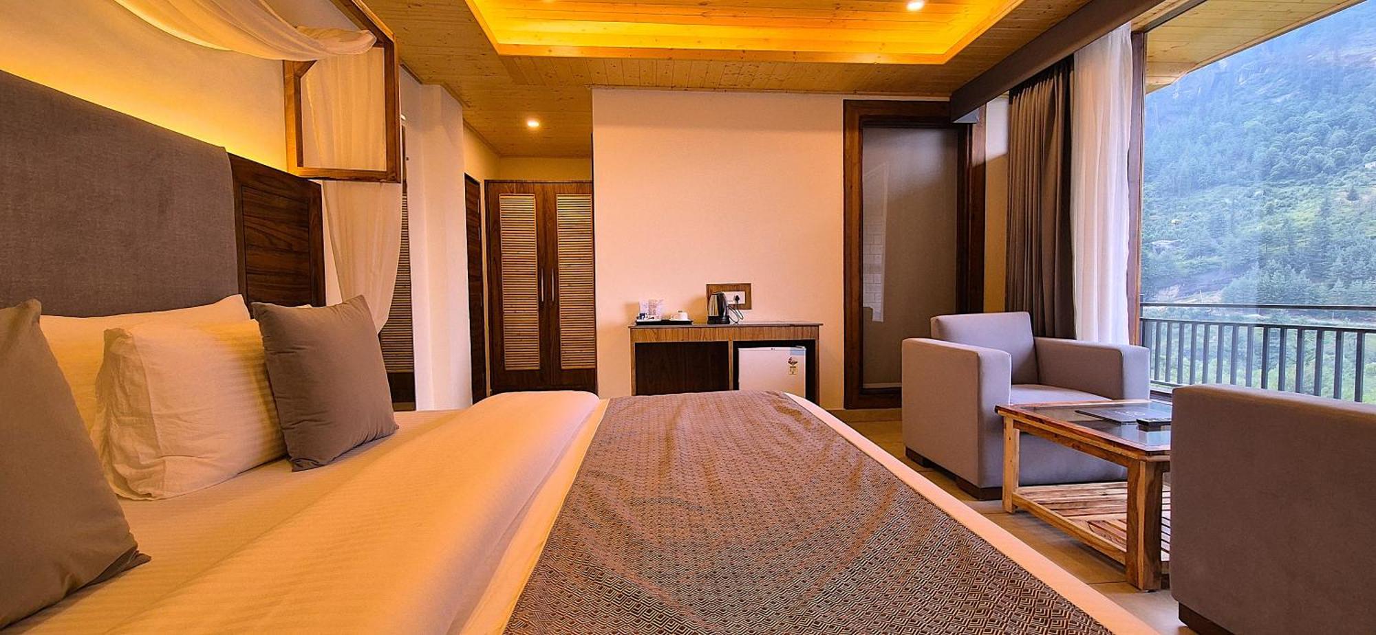 ホテル Nazaara - A Luxe Retreat Manāli エクステリア 写真
