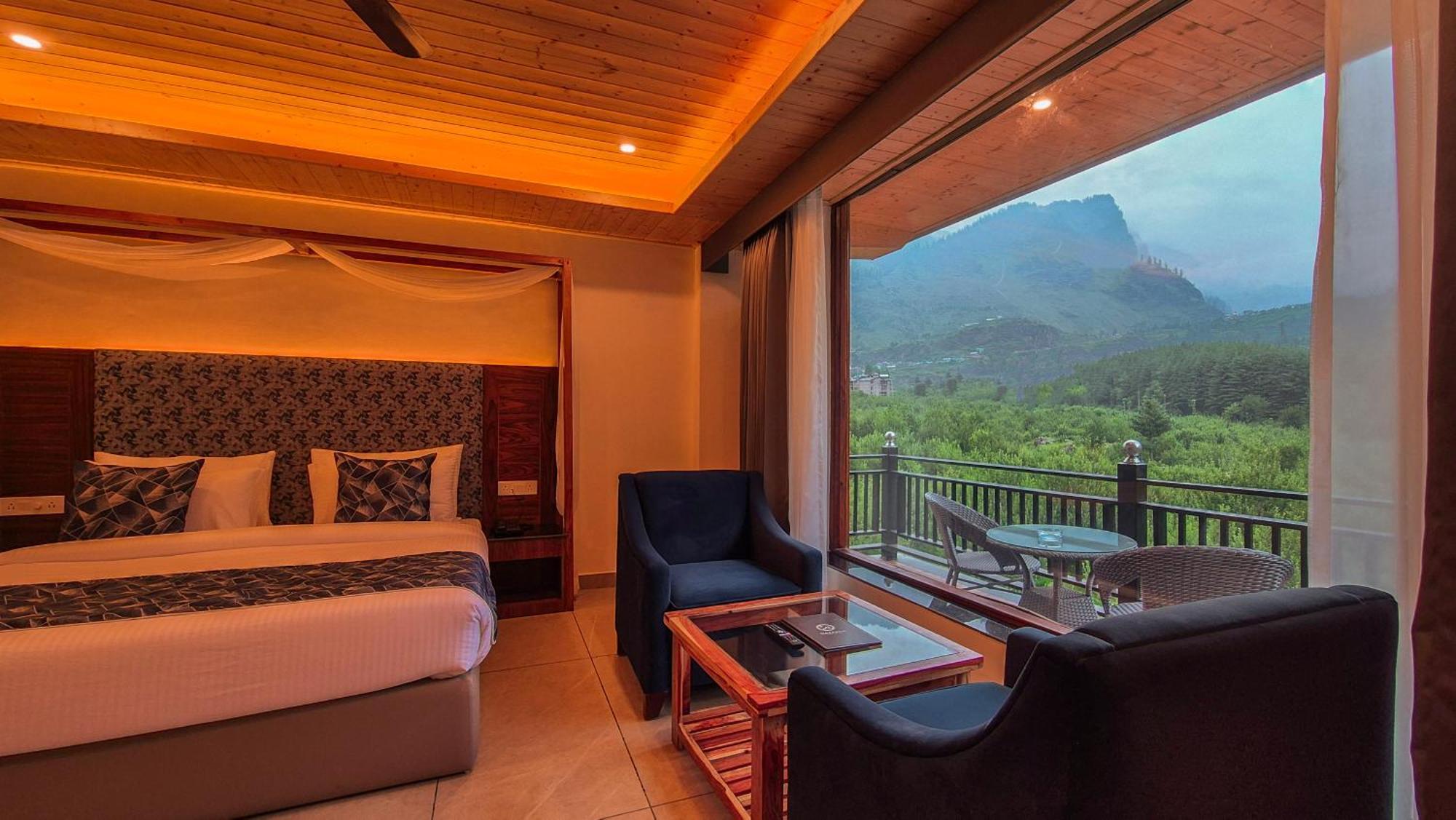 ホテル Nazaara - A Luxe Retreat Manāli エクステリア 写真