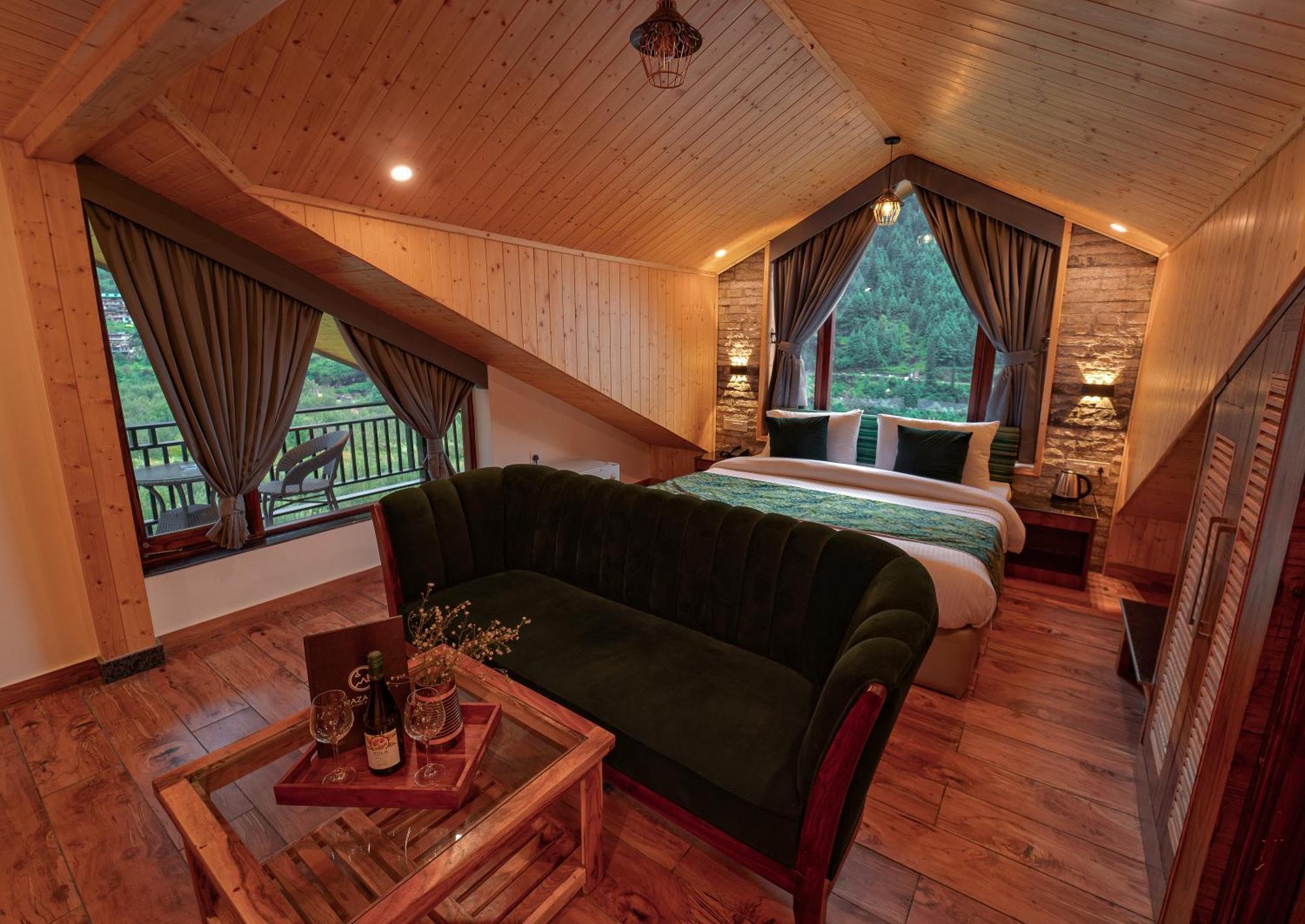 ホテル Nazaara - A Luxe Retreat Manāli エクステリア 写真