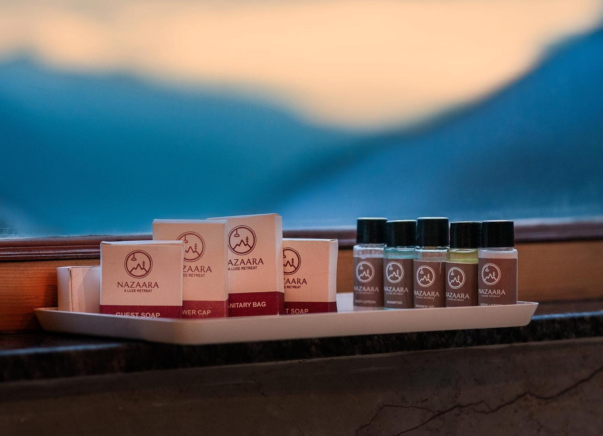 ホテル Nazaara - A Luxe Retreat Manāli エクステリア 写真